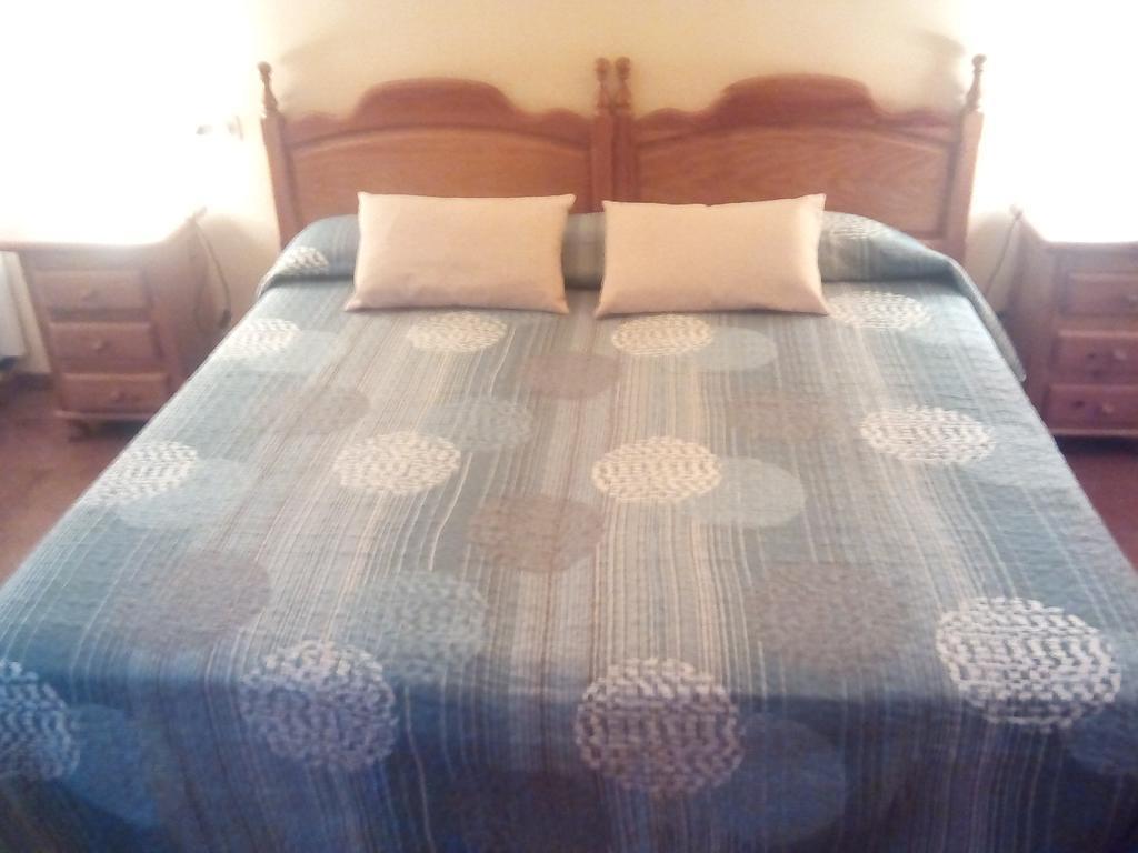 Puig Gros Otel Montrás Dış mekan fotoğraf
